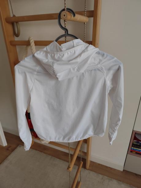 Tenká bundička, decathlon,140