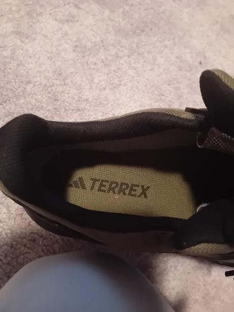 Trekové topánky, adidas,42