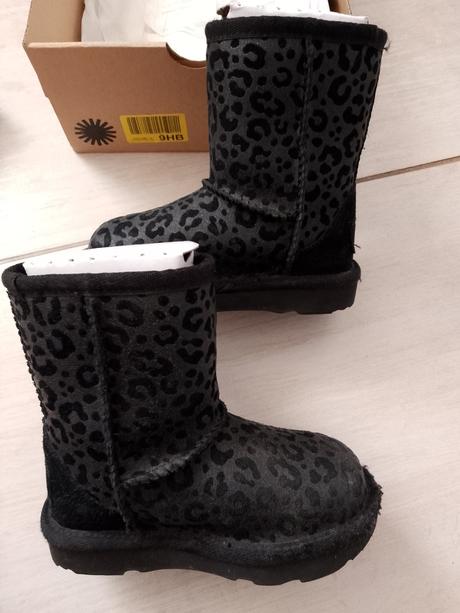 Čižmy, ugg,23