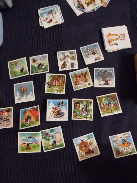 5x karty + 2x pexeso ..cena spolu,