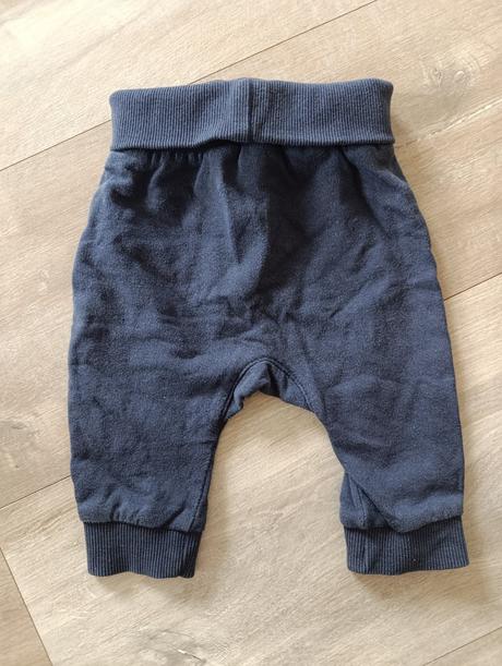 Lindex tepláky, lindex,50