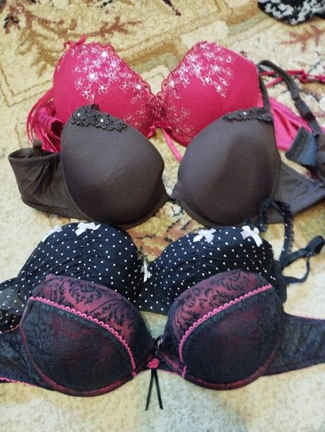 Dámske podprsenky, 75b