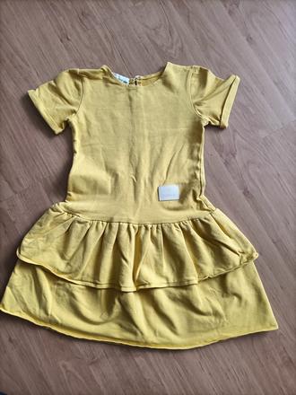 Upletove šaty la mambola, 104