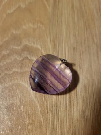 Prívesok - srdce - z drahého kameňa,