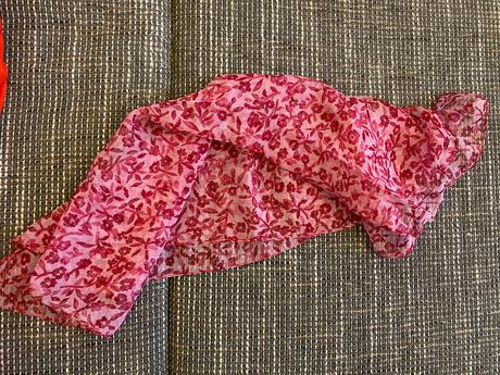 Kvetinová šatka, camaieu