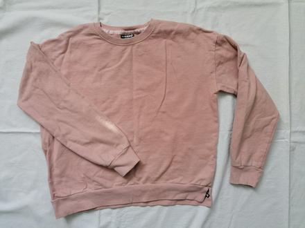 Pohodlná mikinka, 146