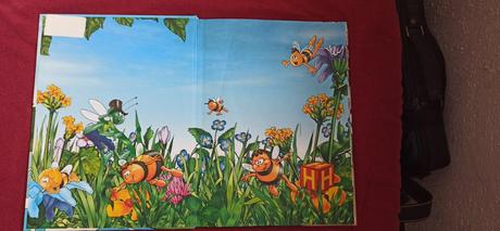 Šlabikár včielky mají,