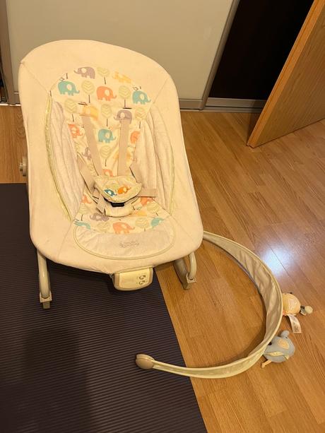 Hojdacie kresielko bright stars, 