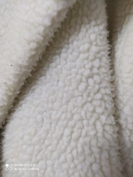 Smotanový teddy kabát, 