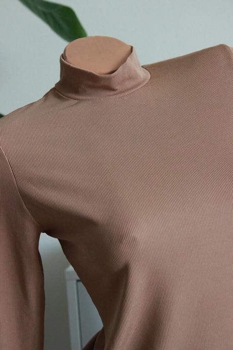 Hnedý body top, h&m, m, h&m,m