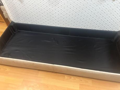 Predám rozkladací gauč, 