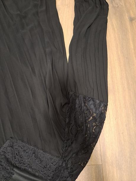 Plisovane saty z talianska, s