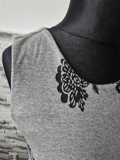 Spoločenské šaty m/l, l