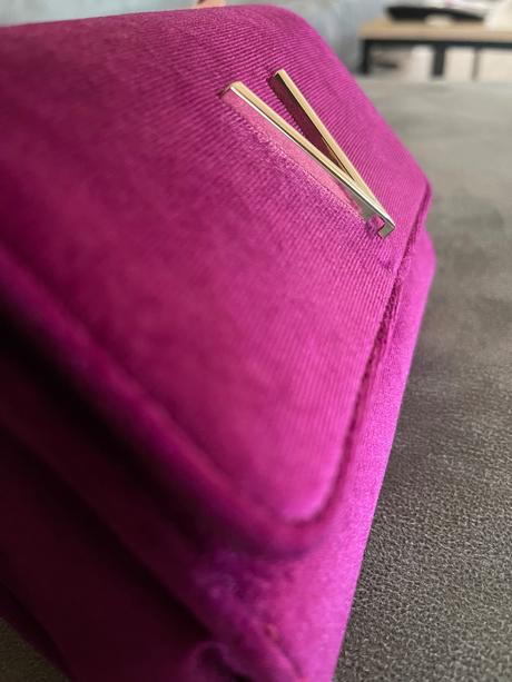 Valentino kabelka, valentino