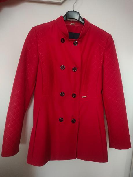 Dámsky kabátik, 40