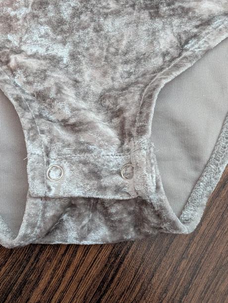 Semišové body, zara,140