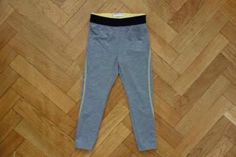 Športové legíny, 104