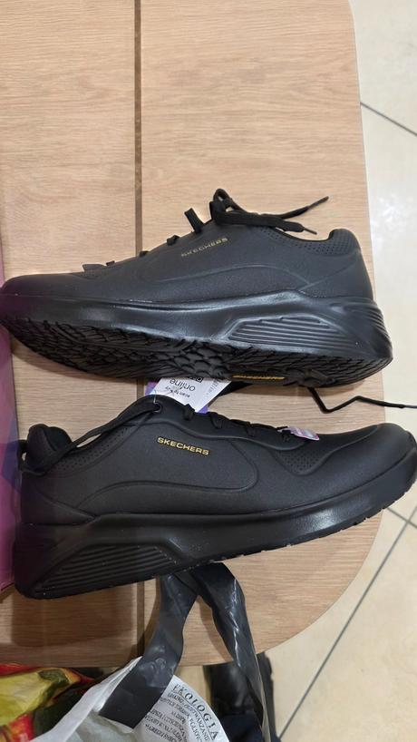 Botasky skecers 41, skechers,41