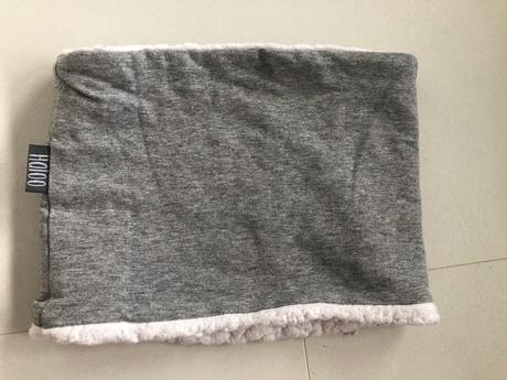 Nakrcnik s kozusinkou haloo, 122