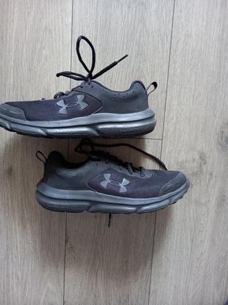 Tenisky  41, under armour,41