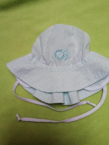 Klobúčik, magrof,74