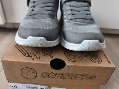 Tenisky skechers v.32, skechers,32