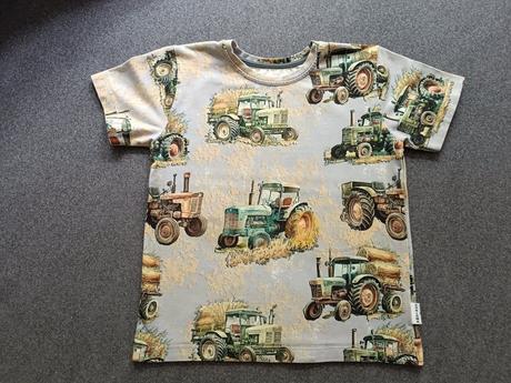 Tričko s traktormi veľ. 98, 98
