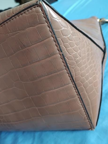 Kabelka krémovo bezova, 