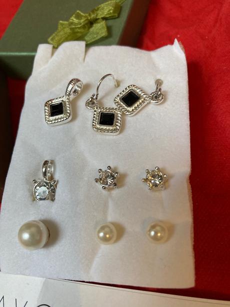 Set bižutérie avon, avon