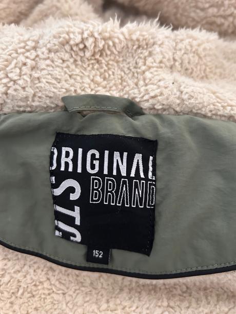 Tepla bunda, staccato,152