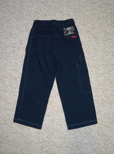 Tenké nohavice, 104