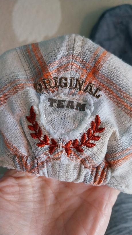 Šiltovky/ bekovky 4-5r 104/110, next,104