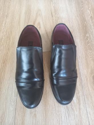 Spoločenské topánky, 34