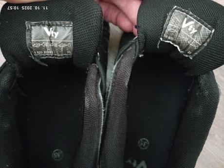 2x tenisky (už s poštovným), 35