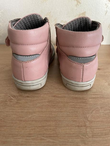 Bartušky topanocky, 23