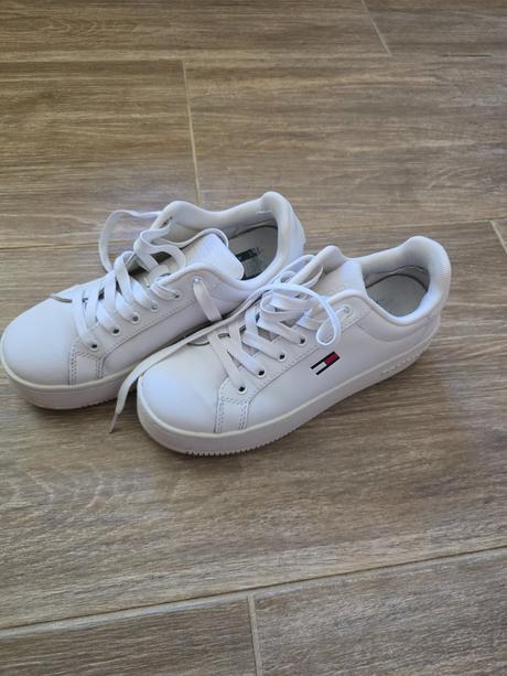 Botasky č.36, tommy hilfiger,36