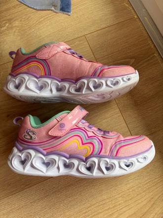Skechers 32, skechers,32