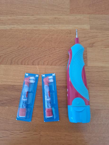 Predam detsku kefku na baterky, 