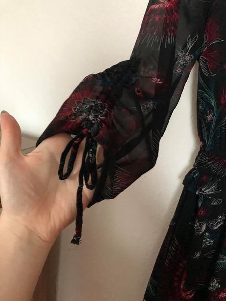 Vzorované šaty, c&a,34