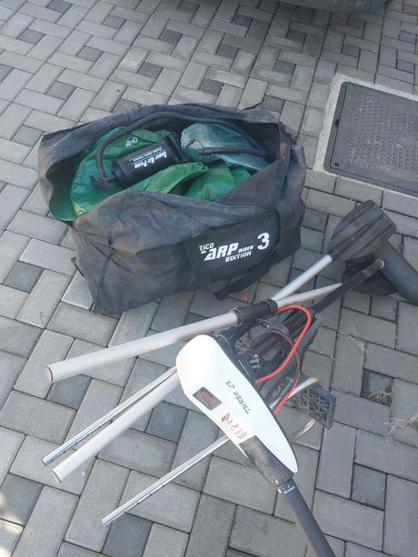 Nafukovaci čln+elektrický motor, 