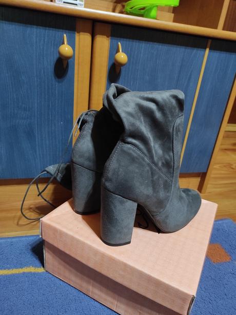 Cizmy nad kolena, 39