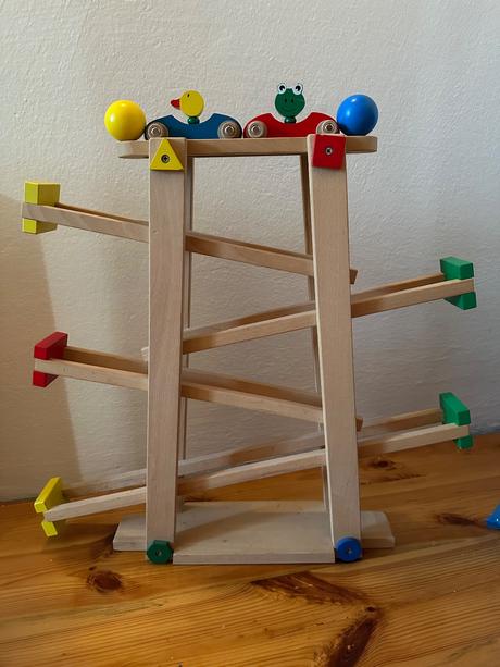 Guľôčková drevená dráha, 