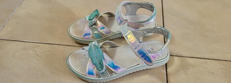 Sandálky, 35
