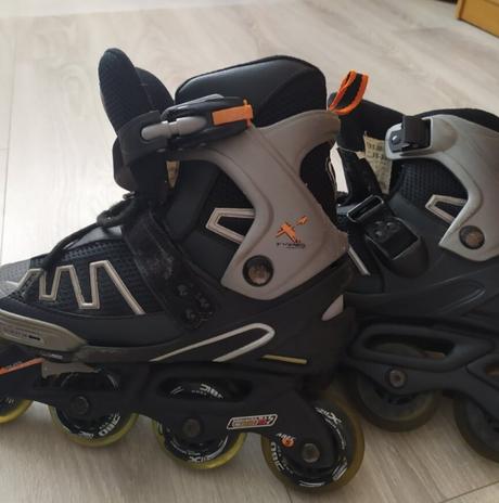 Kolieskové korčule, 38