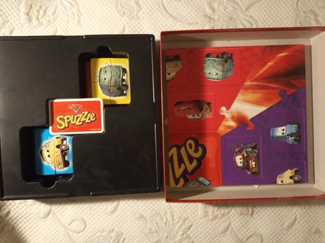 Spoločenská hra spuzzle disney cars, 