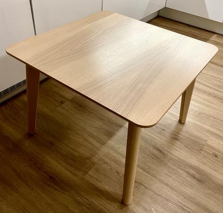 Ikea lisabo konferenčný stolík, jaseň dyha 45x45, 