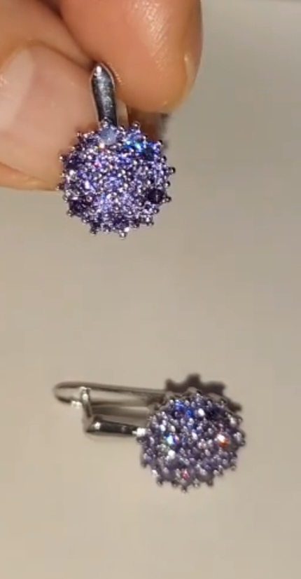 Nausnice bledofialove kamienky, bizuteria, 