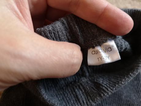 Sivé pančušky so psíkom, 92