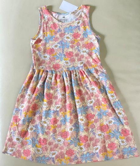 Nové,122/128 kviekovane h&m saty,7-8 r., h&m,128