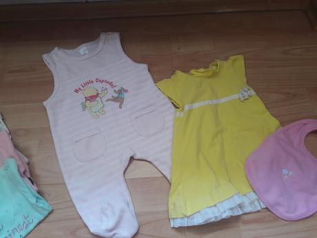 Balik oblecenia pre dievcatko 62-68, 68–80